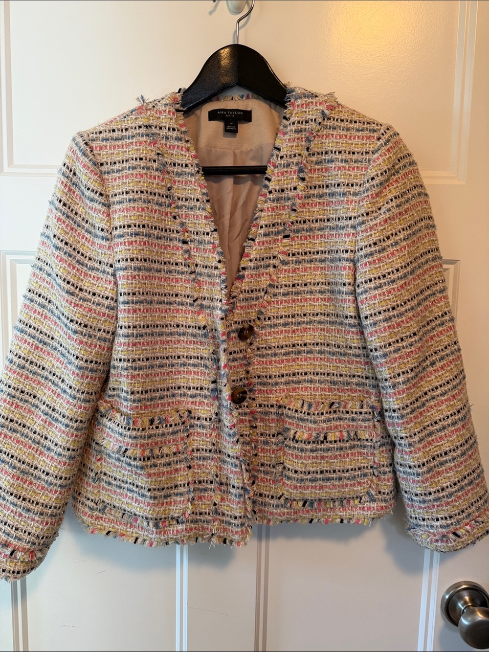 Ann Taylor Cream Multicolor Tweed Cropped Blazer